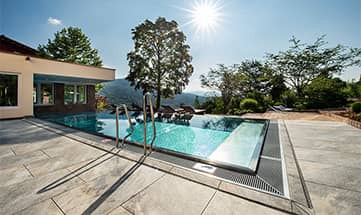 Aussenansicht vom Burghotel Sterr