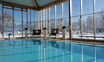 Der Innenpool im Winter