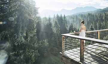 Nach der Sauna direkt auf die Frischluft-Terrasse