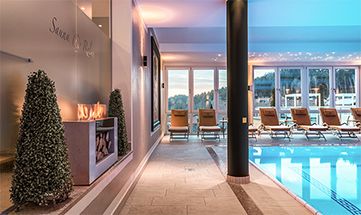 Linke Seite des Panoramahallenbades