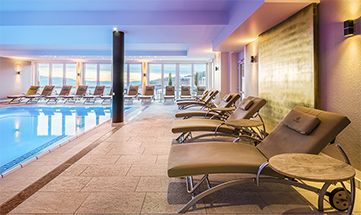 Rechte Seite vom Panoramhallenbad